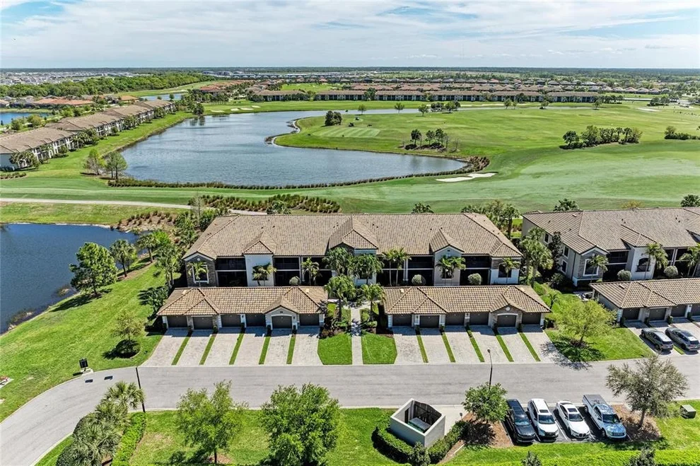 Unit for sale at 5558 PALMER CIRCLE, LAKEWOOD RANCH, FL 34211