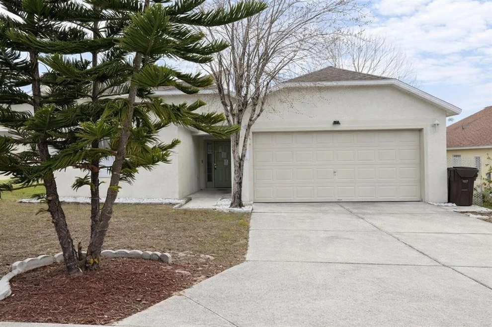 Unit for sale at 551 LAKE CHARLES DRIVE, DAVENPORT, FL 33837