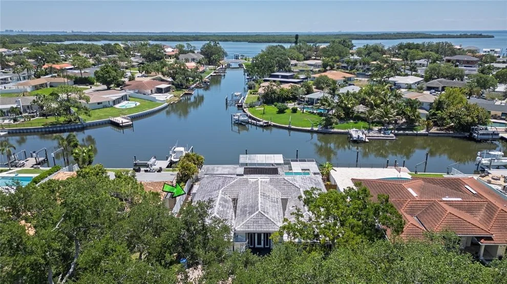 Unit for sale at 1880 TANGLEWOOD DRIVE NE, ST PETERSBURG, FL 33702