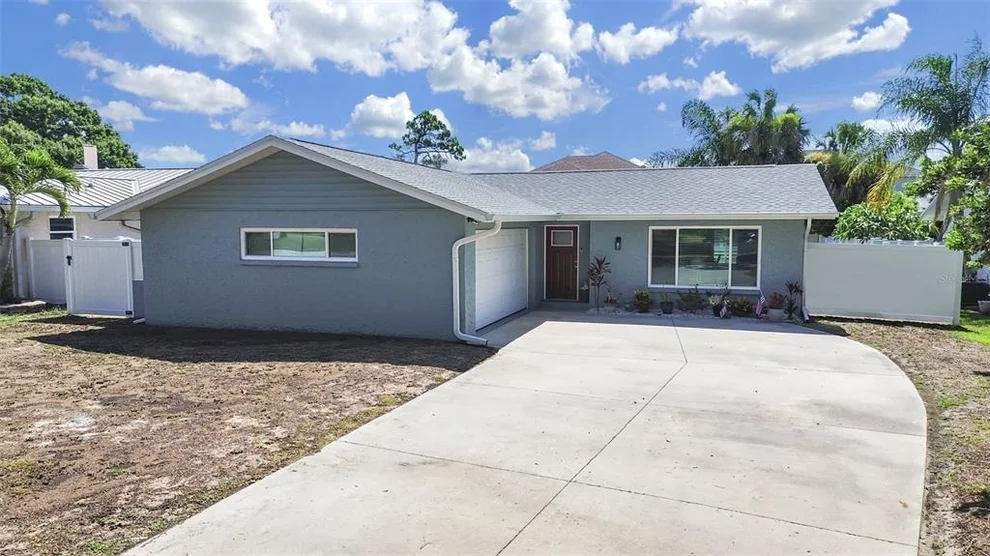 Unit for sale at 1004 PENINSULA AVENUE, TARPON SPRINGS, FL 34689