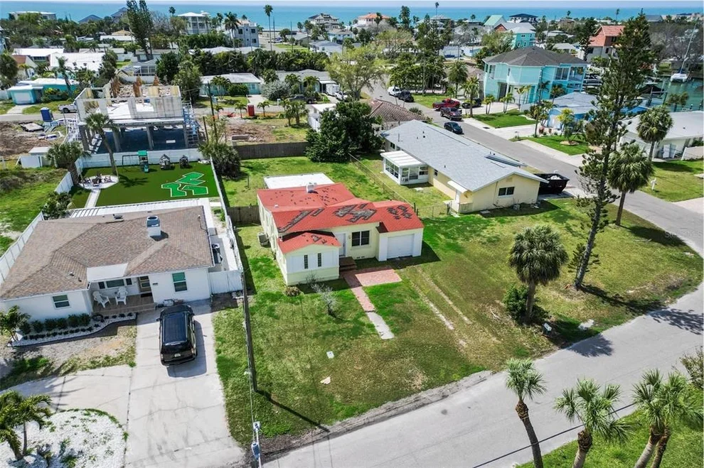 Unit for sale at 15822 REDINGTON DRIVE, REDINGTON BEACH, FL 33708