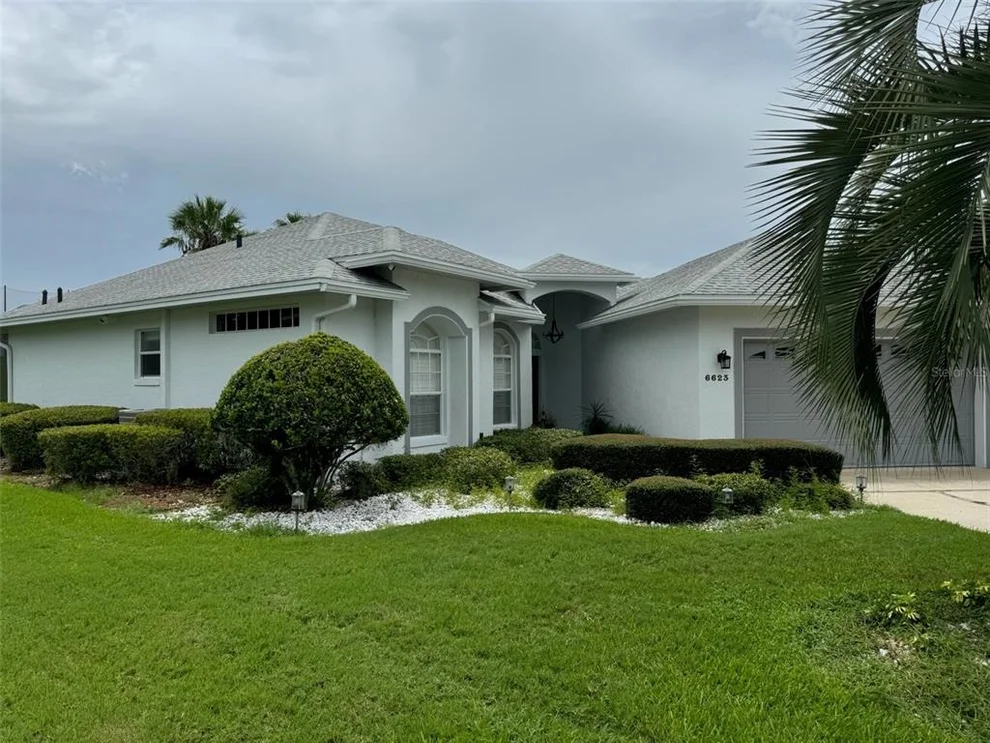 Unit for sale at 6623 BENDELOW DRIVE, LAKELAND, FL 33810