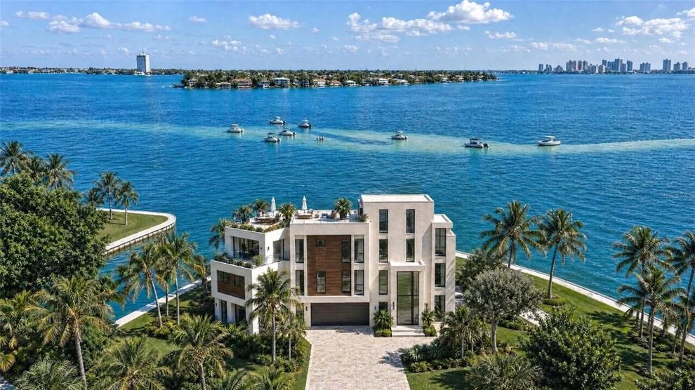 Unit for sale at 3200 HIGEL AVENUE, SARASOTA, FL 34242