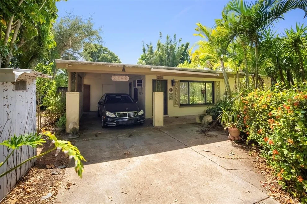 Unit for sale at 2742 S EAST AVENUE, SARASOTA, FL 34239