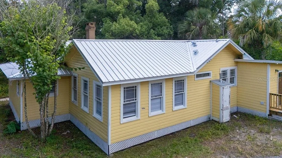Unit for sale at 735 MONTREVILLE AVE, DELAND, FL 32724