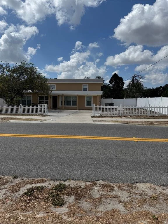 Unit for sale at 8 E SUMMIT STREET, APOPKA, FL 32712