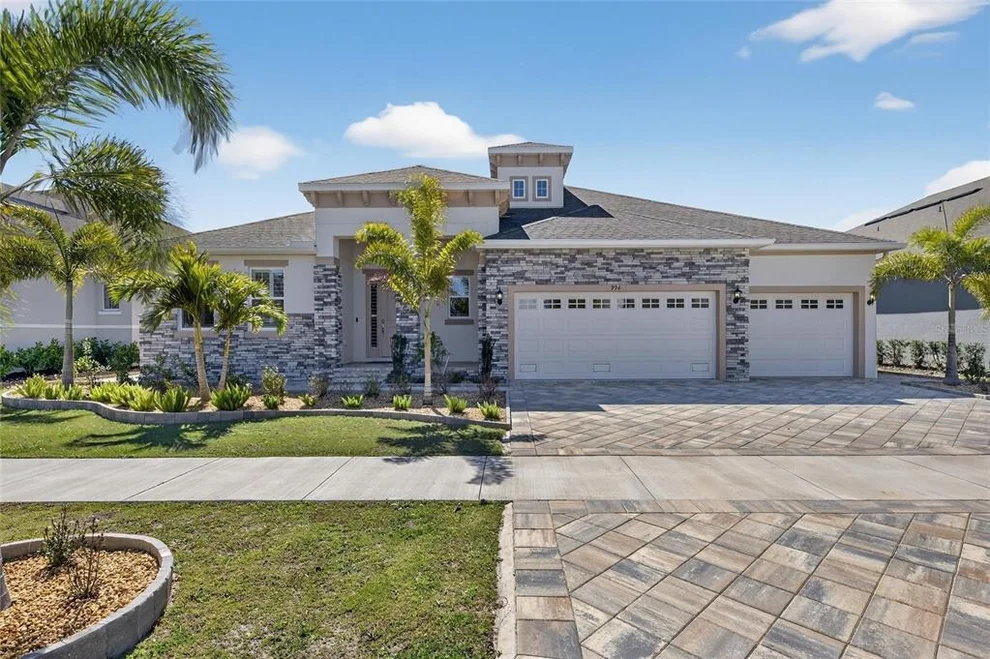 Unit for sale at 994 SIGNET DRIVE, APOLLO BEACH, FL 33572