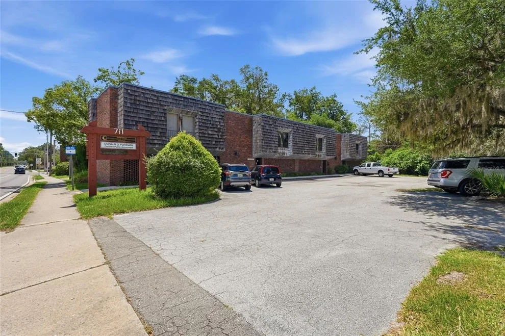 Unit for sale at 711 NW 23RD AVENUE, GAINESVILLE, FL 32609