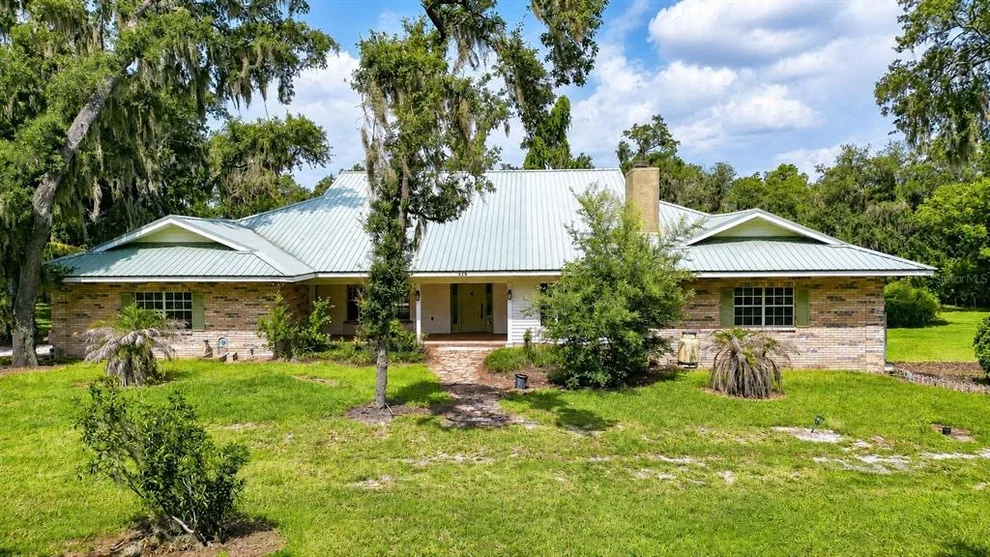 Unit for sale at 914 S MILLER ROAD, VALRICO, FL 33594