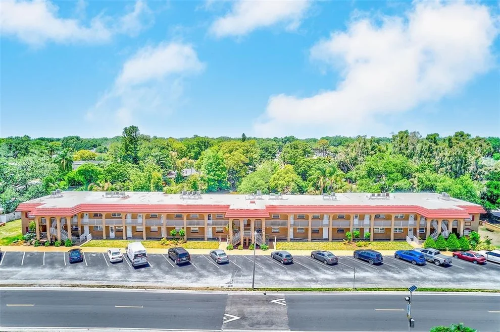 Unit for sale at 1300 S HERCULES AVENUE, CLEARWATER, FL 33764