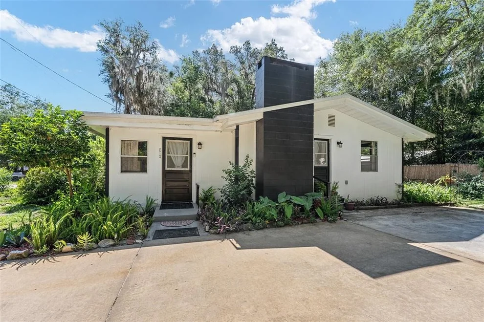 Unit for sale at 25140 NE 133RD PLACE, SALT SPRINGS, FL 32134