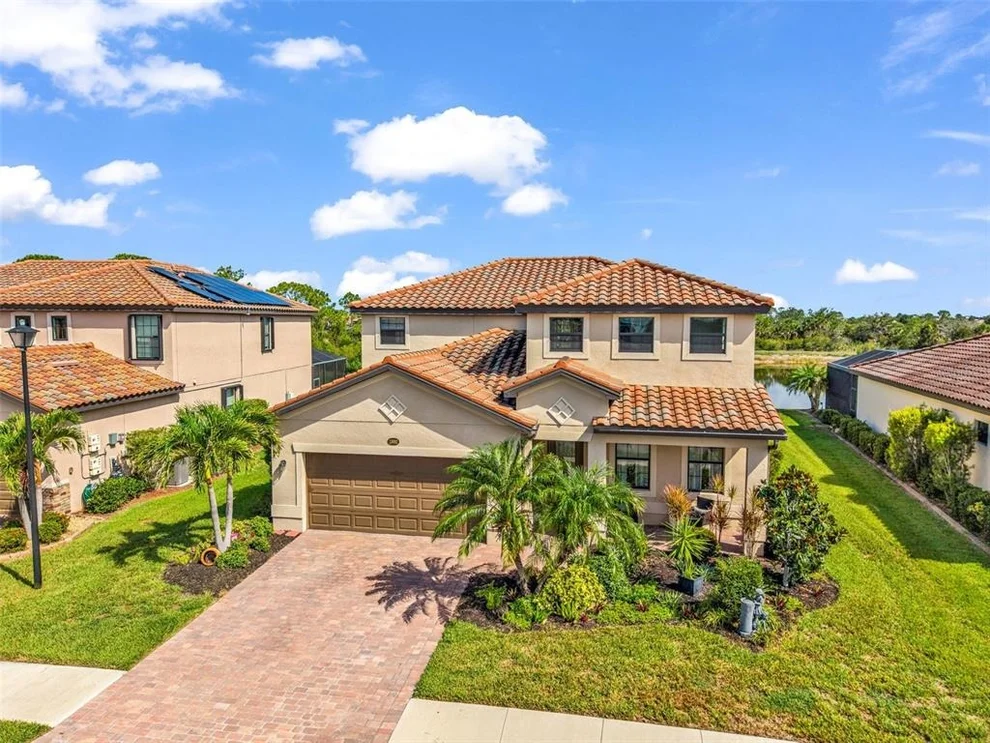 Unit for sale at 13682 VANCANZA DRIVE, VENICE, FL 34293