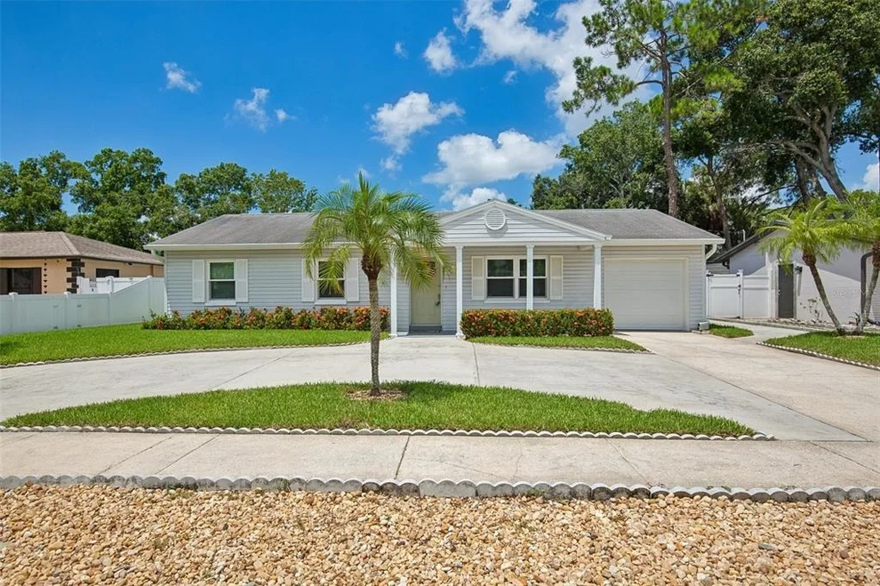 Unit for sale at 6424 ELDORADO DRIVE, TAMPA, FL 33615