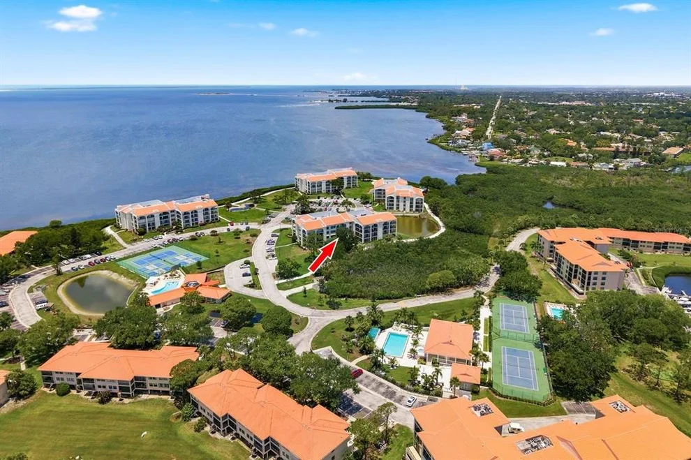 Unit for sale at 125 MARINER DRIVE, TARPON SPRINGS, FL 34689