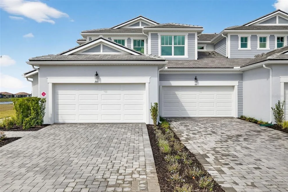 Unit for sale at 17375 MOONFLOWER DRIVE, VENICE, FL 34293
