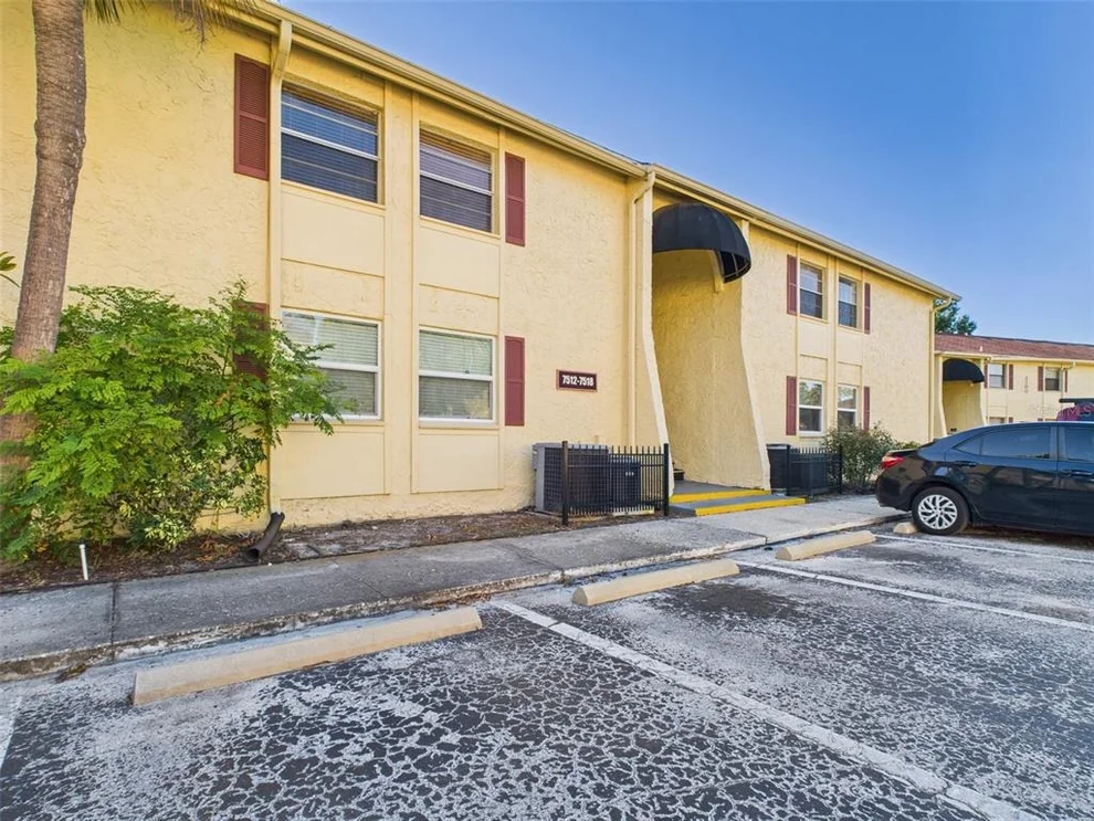 Unit for sale at 7512 DOLONITA DRIVE, TAMPA, FL 33615