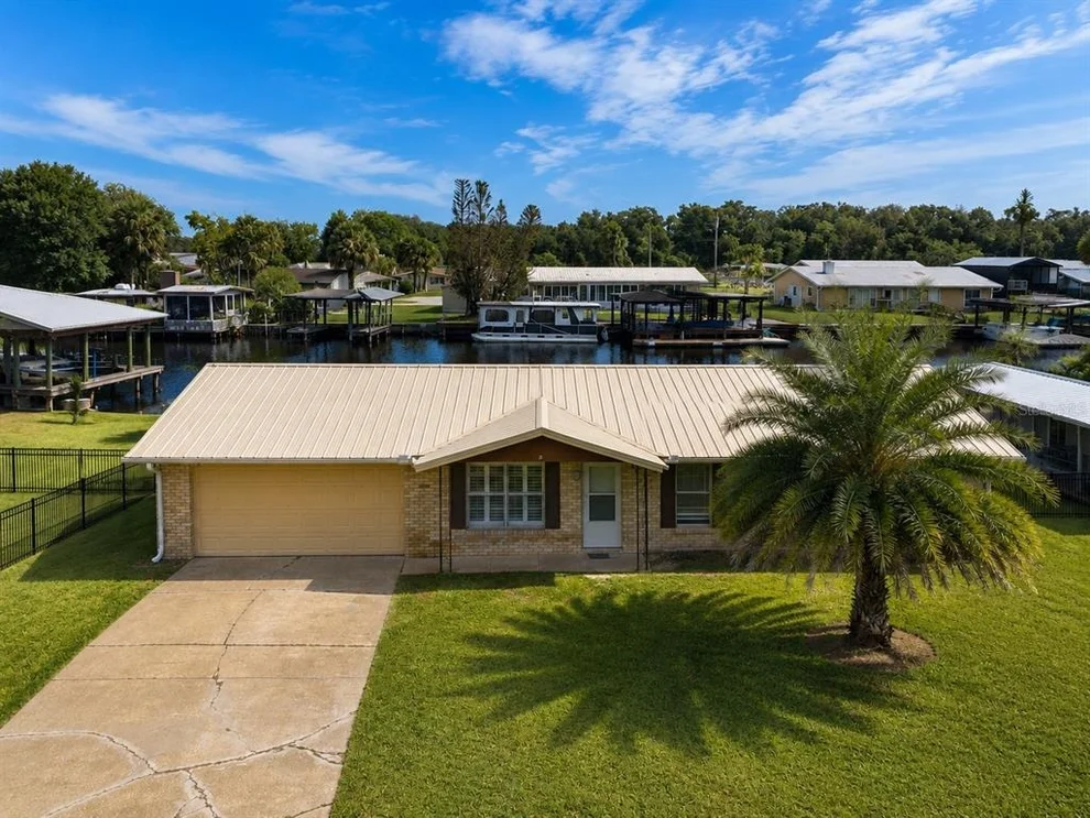 Unit for sale at 1636 JUNO TRAIL, ASTOR, FL 32102