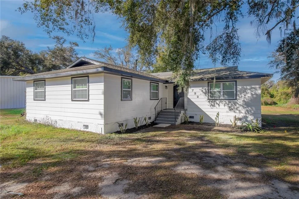 Unit for sale at 2732 WESTSIDE DRIVE, LEESBURG, FL 34748
