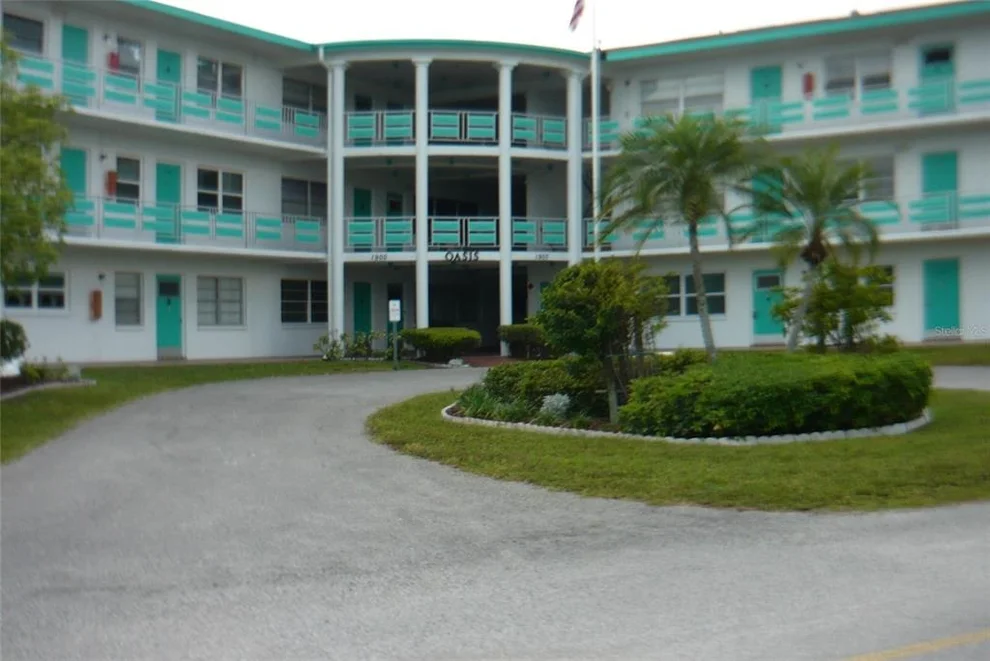 Unit for sale at 1900 59TH AVENUE N, ST PETERSBURG, FL 33714