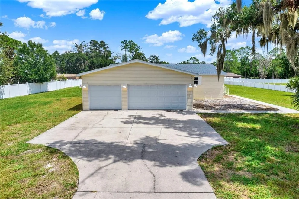 Unit for sale at 17403 ESTES ROAD, LUTZ, FL 33548