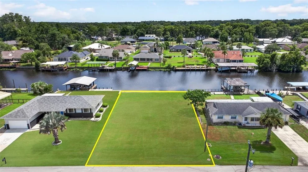 Unit for sale at 1615 JUNO TRAIL, ASTOR, FL 32102