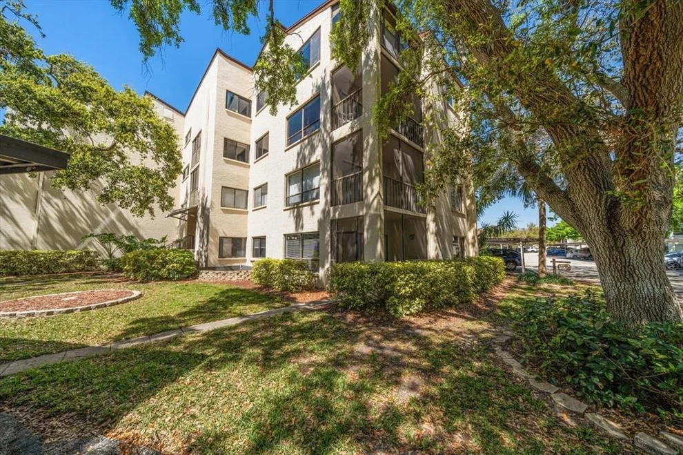Unit for sale at 700 STARKEY ROAD, LARGO, FL 33771