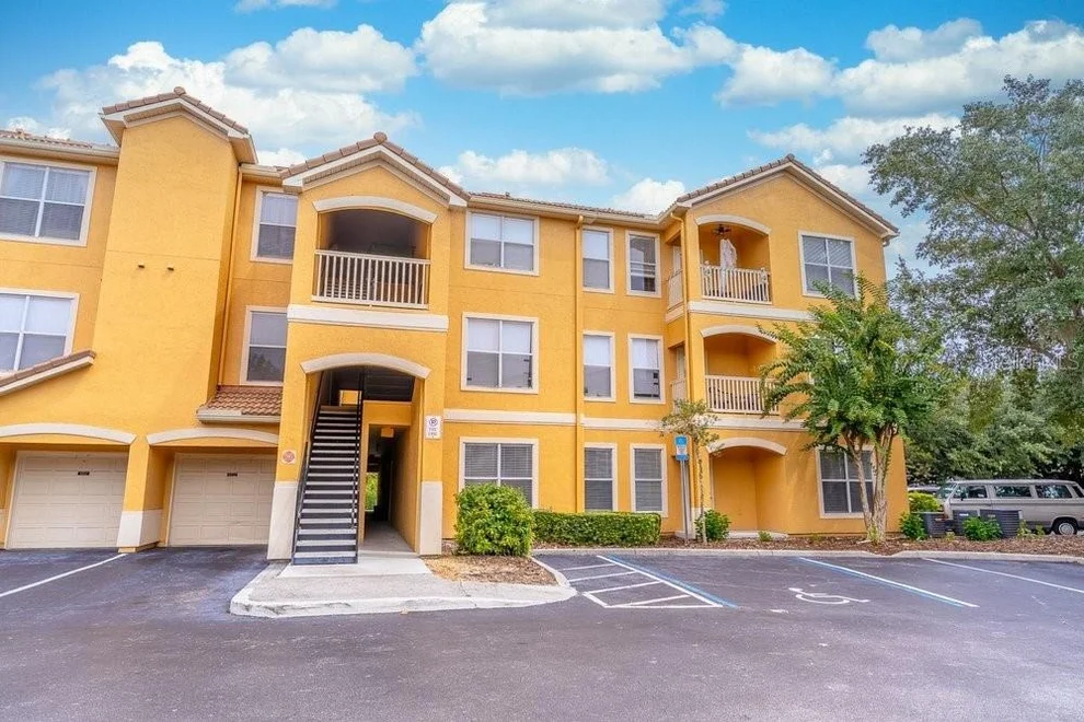 Unit for sale at 8842 VILLA VIEW CIRCLE, ORLANDO, FL 32821