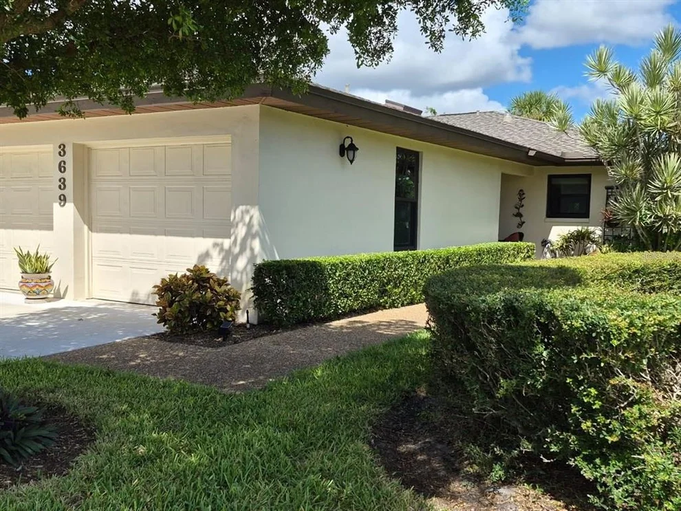 Unit for sale at 3639 MUIRFIELD DRIVE, SARASOTA, FL 34238