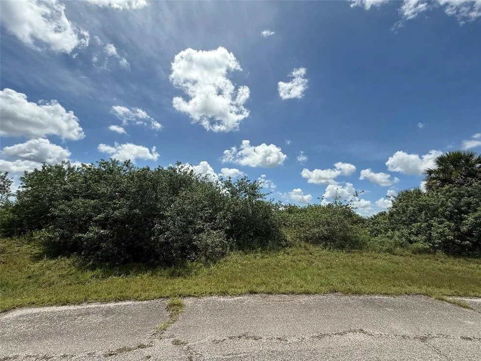 Unit for sale at 113 LIBERTY TERRACE, LABELLE, FL 33935