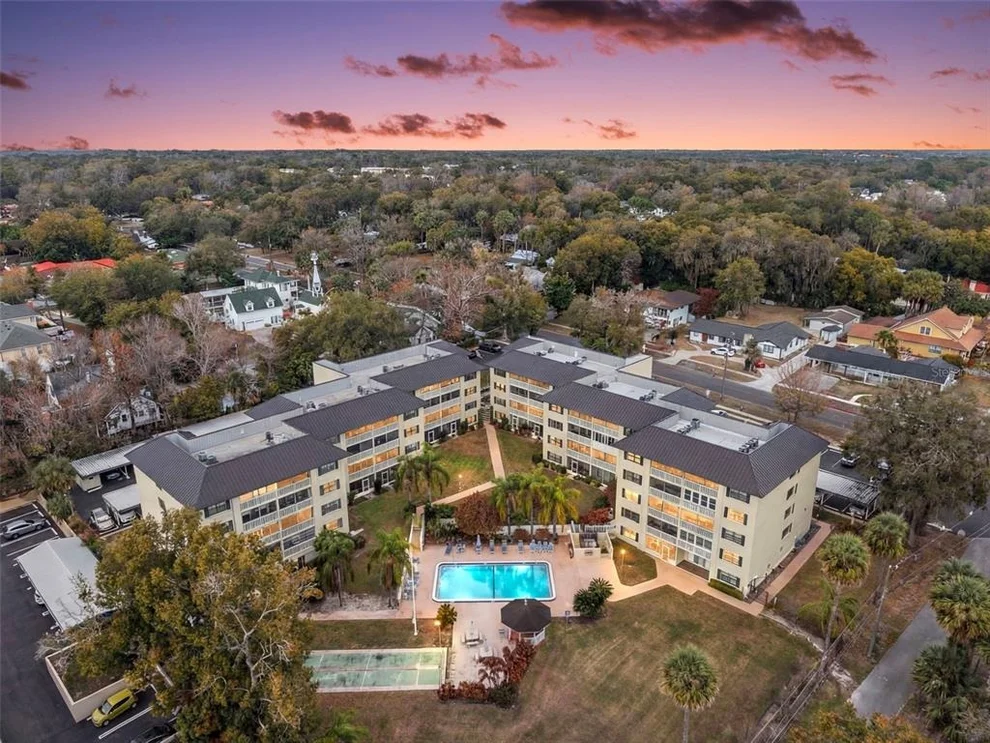 Unit for sale at 101 N GRANDVIEW STREET, MOUNT DORA, FL 32757