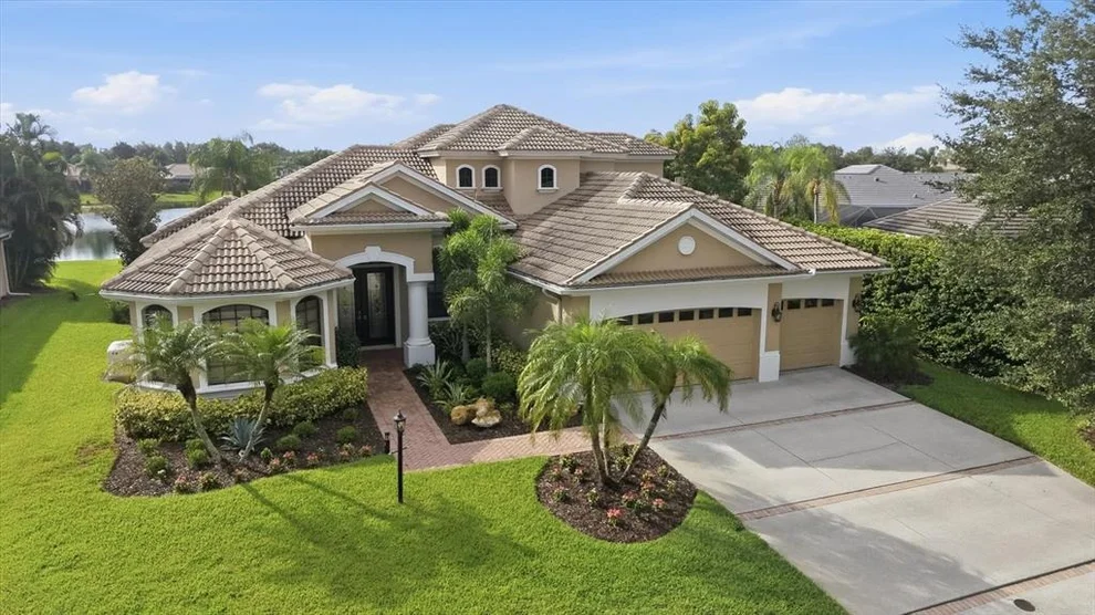 Unit for sale at 6915 HONEYSUCKLE TRAIL, LAKEWOOD RANCH, FL 34202