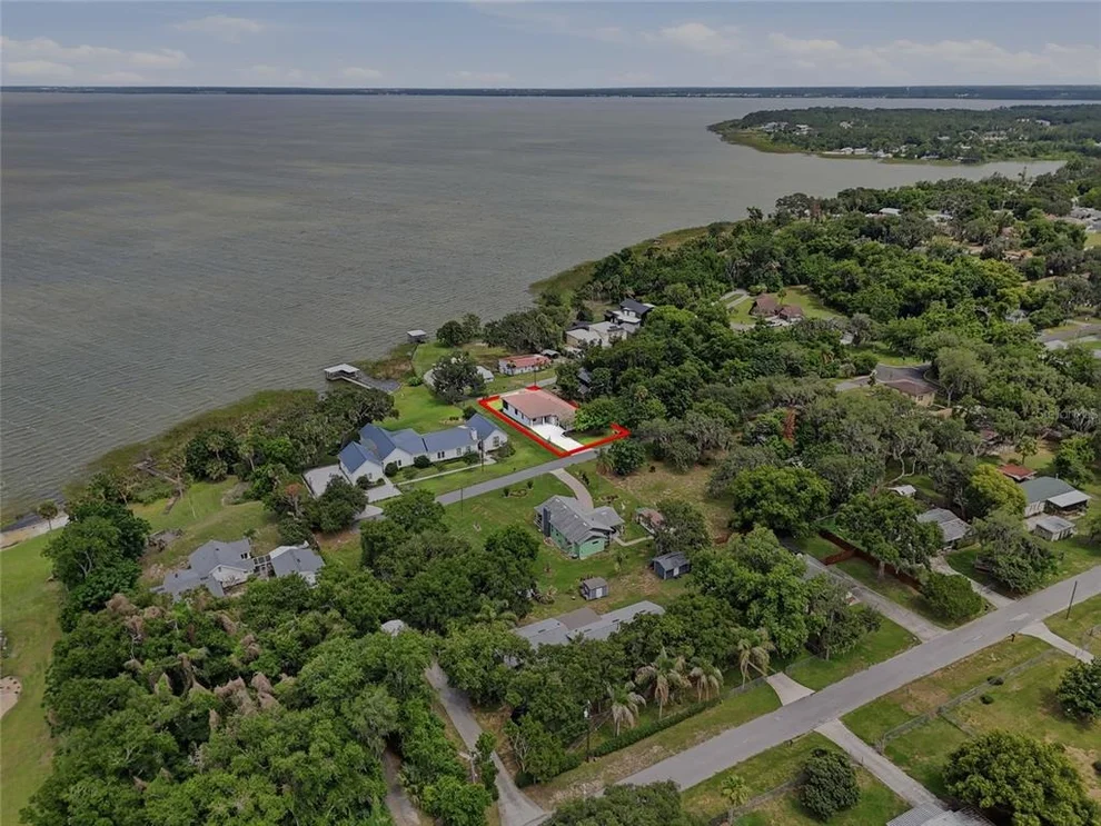 Unit for sale at 17540 THIRD STREET, MONTVERDE, FL 34756