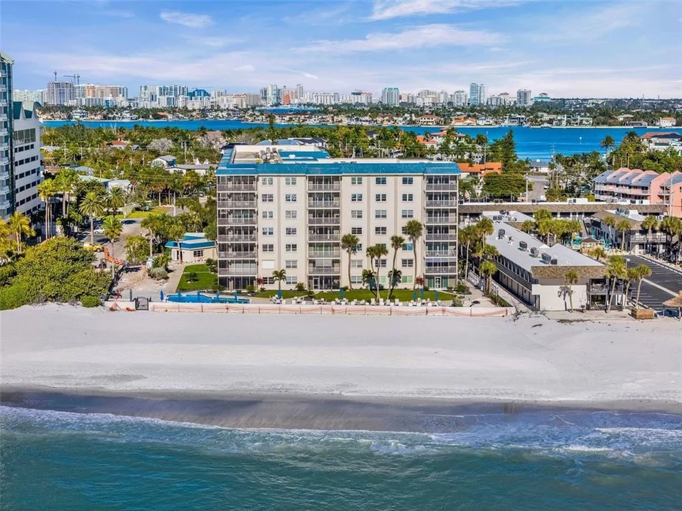 Unit for sale at 800 BENJAMIN FRANKLIN DRIVE, SARASOTA, FL 34236