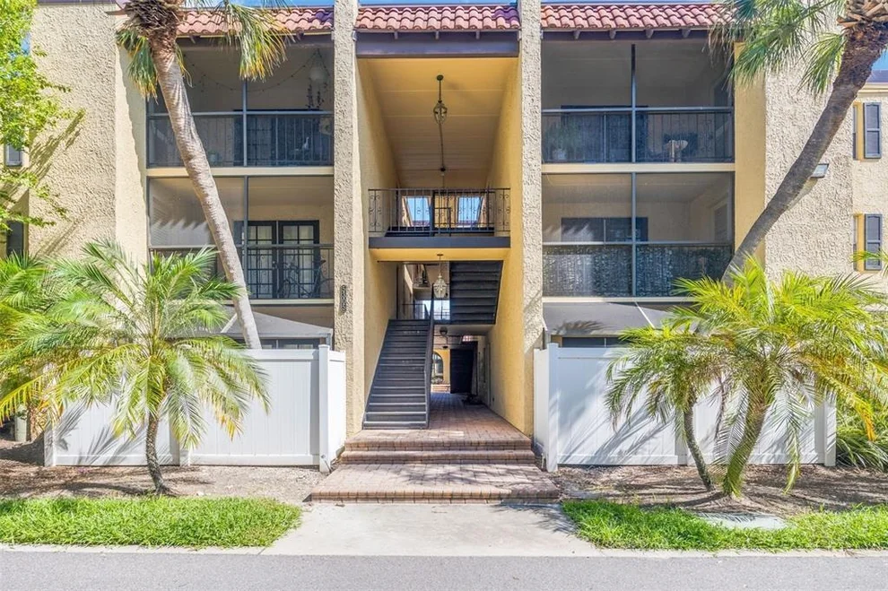 Unit for sale at 5305 SAN SEBASTIAN COURT, TAMPA, FL 33609