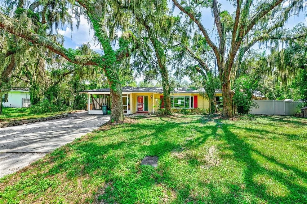 Unit for sale at 303 SAINT AUGUSTINE AVENUE, TEMPLE TERRACE, FL 33617