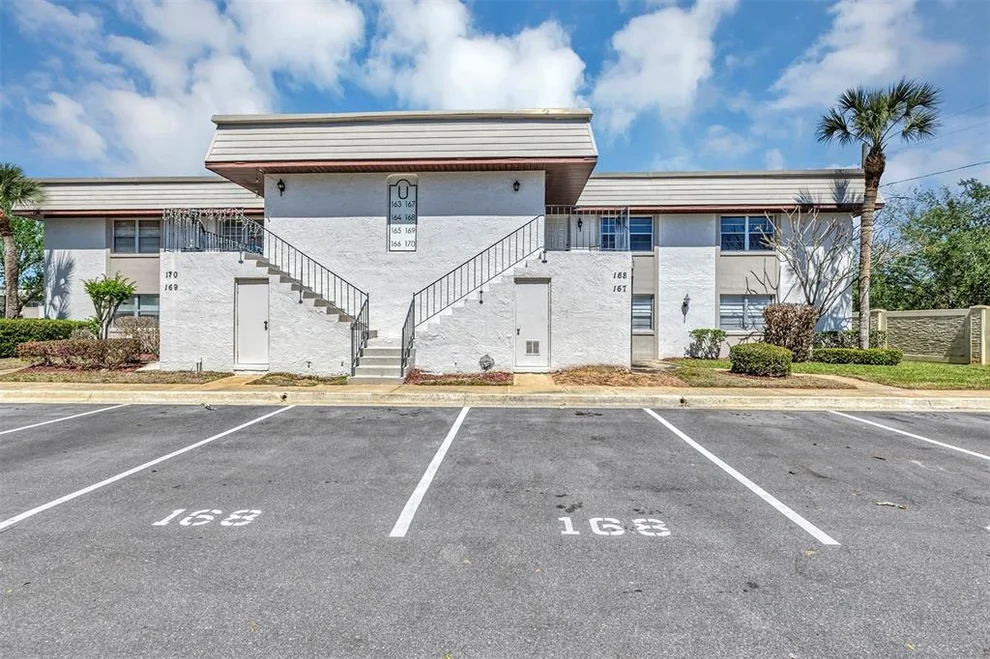 Unit for sale at 168 WINDTREE LANE, WINTER GARDEN, FL 34787