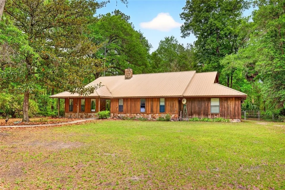 Unit for sale at 16555 N HIGHWAY 329, REDDICK, FL 32686