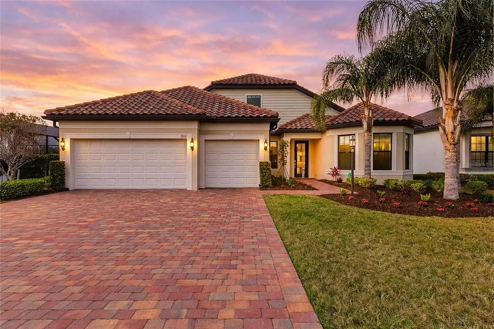 Unit for sale at 7110 GRADFORD COURT, LAKEWOOD RANCH, FL 34202