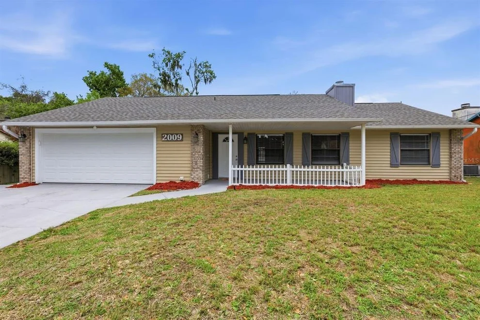 Unit for sale at 2009 UMBRELLA TREE DRIVE, EDGEWATER, FL 32141