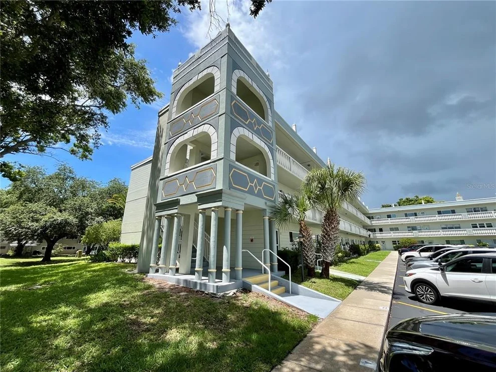 Unit for sale at 2292 COSTA RICAN DRIVE, CLEARWATER, FL 33763
