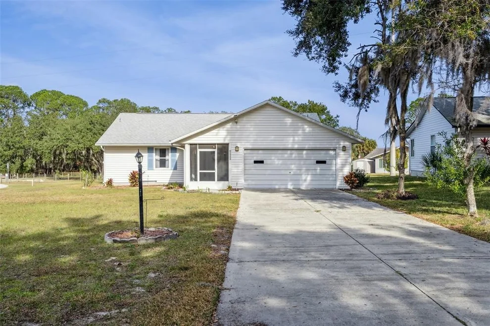 Unit for sale at 1409 NEW ABBEY AVENUE, LEESBURG, FL 34788