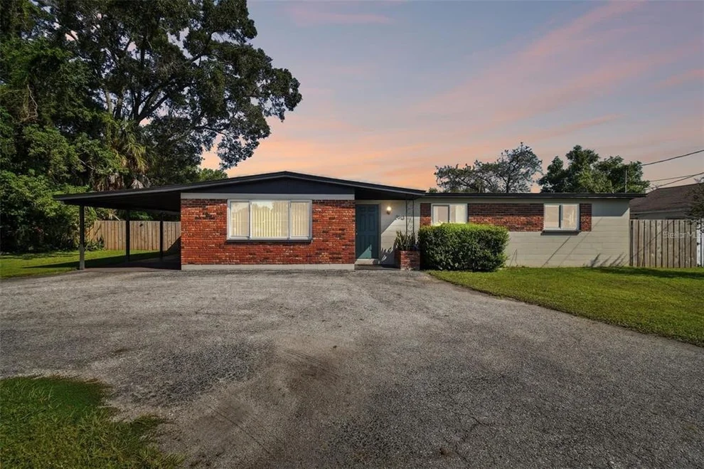 Unit for sale at 2913 W XANTHUS STREET, TAMPA, FL 33614