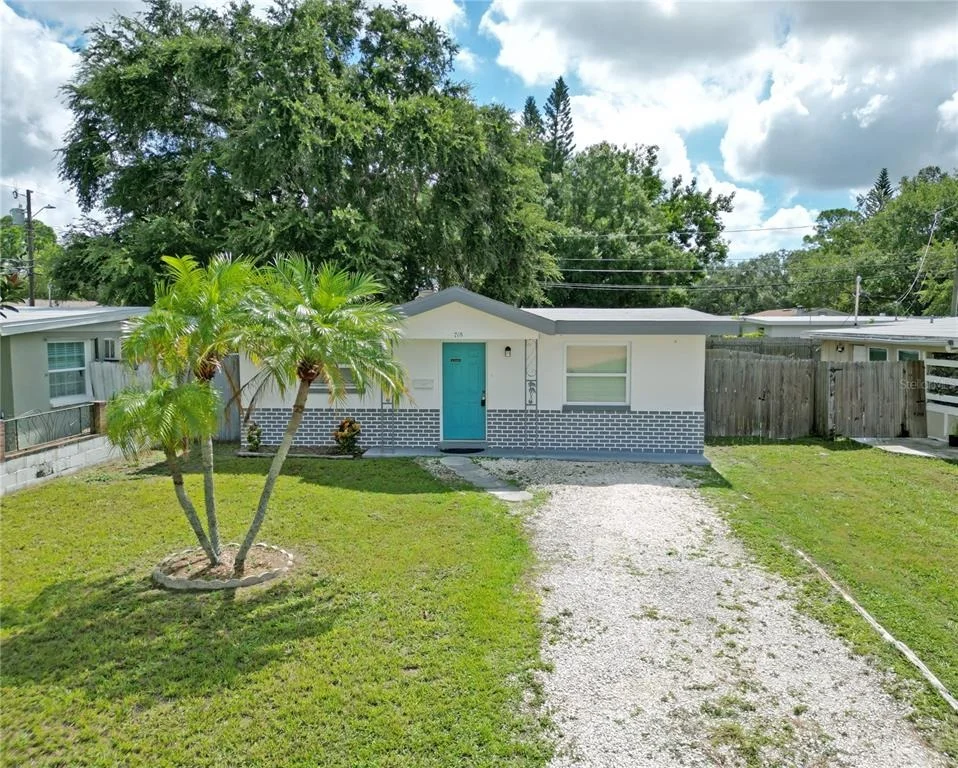 Unit for sale at 718 NORTHMOOR AVENUE N, ST PETERSBURG, FL 33702