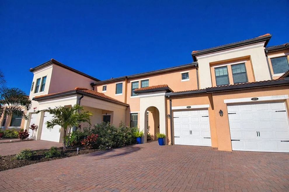 Unit for sale at 10042 CROOKED CREEK DRIVE, VENICE, FL 34293