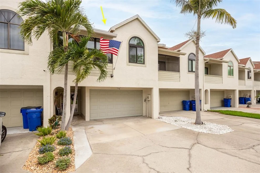 Unit for sale at 2395 HANOVER DR, DUNEDIN, FL 34698