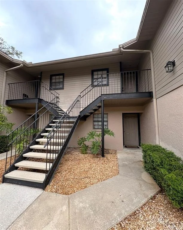 Unit for sale at 4015 ASHFORD GREEN PLACE, TAMPA, FL 33613