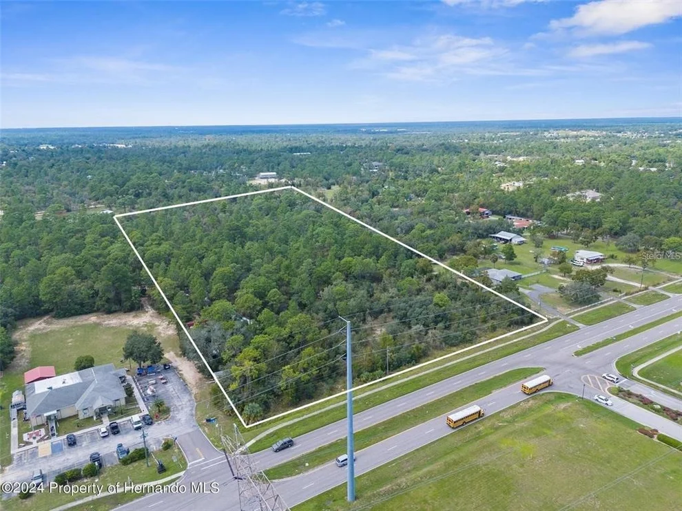 Unit for sale at SUNSHINE GROVE ROAD, BROOKSVILLE, FL 34613