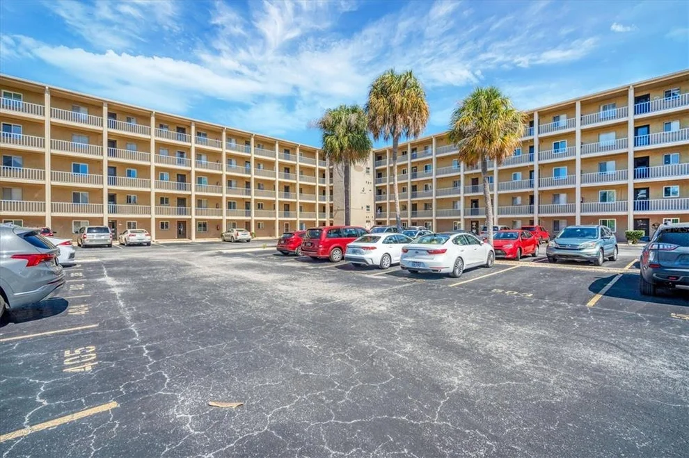 Unit for sale at 3661 LAKE BAYSHORE DRIVE, BRADENTON, FL 34205