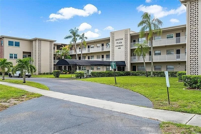 Unit for sale at 1000 49TH STREET N, ST PETERSBURG, FL 33710