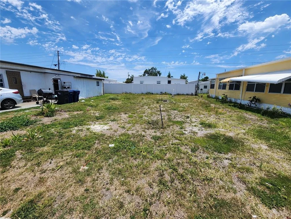 Unit for sale at 608 49TH AVENUE W, BRADENTON, FL 34207